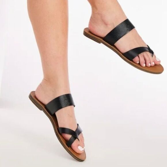 Just Fab Cloey Flat Sandals - Picture 2 of 7